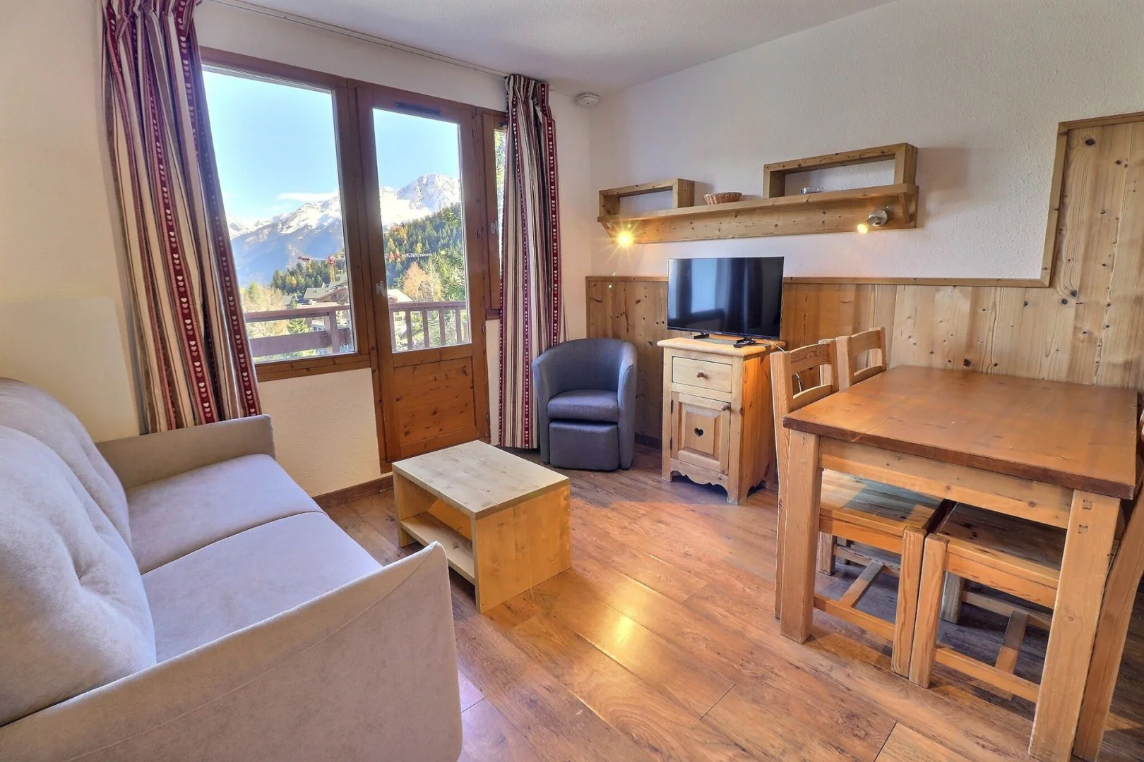 LGB918 / 2 rooms / La Tania / Centre - La Tania