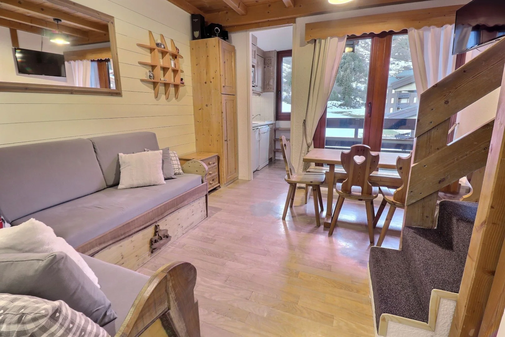 CROB22 / 3 rooms mezzanine / Méribel / Le Hameau
