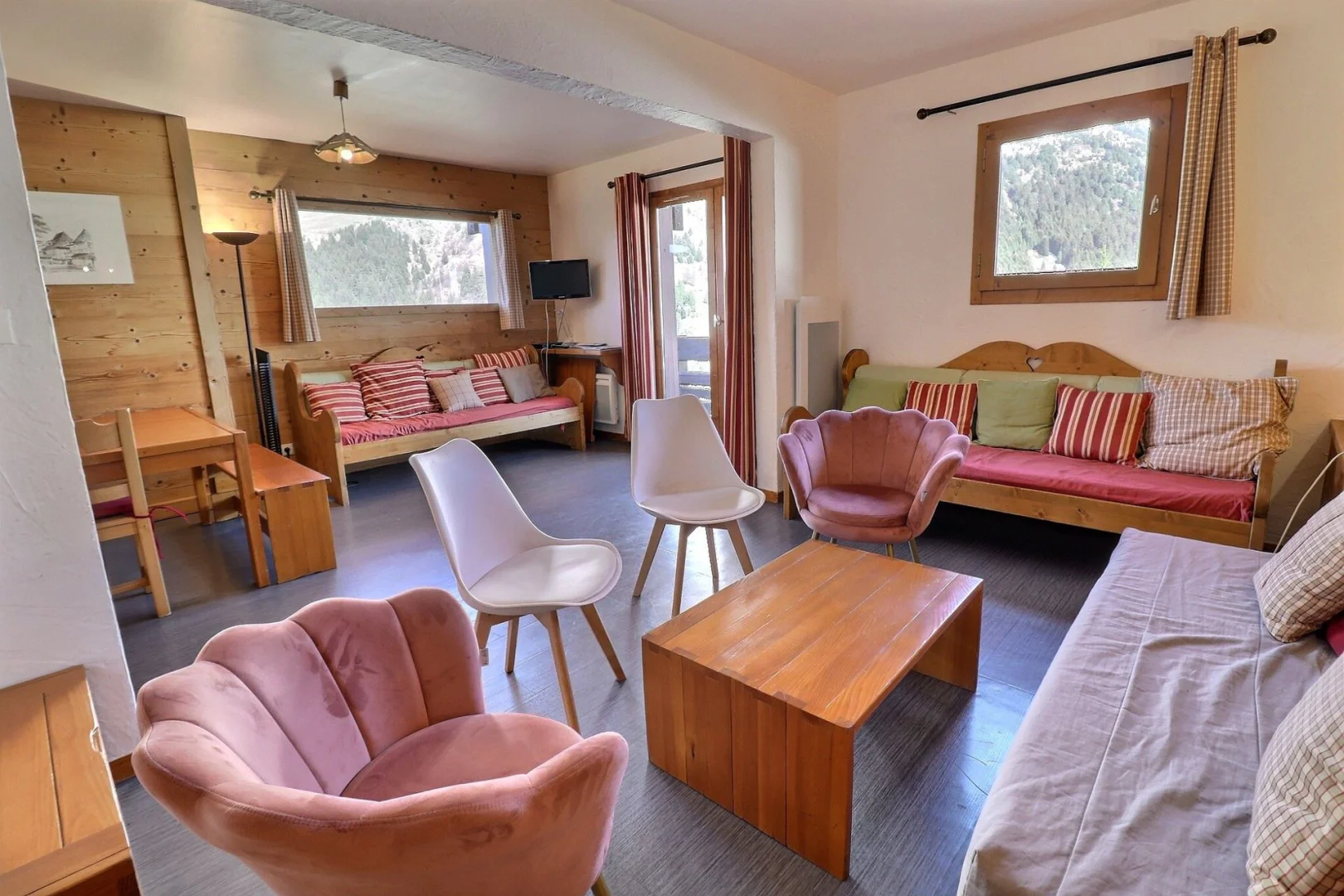 PRO017 / 3 rooms / Méribel / Le Laitelet