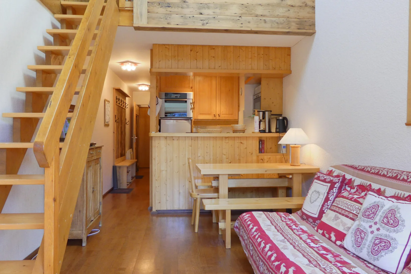 PRO070 / 3 rooms cabin / Méribel / Le Laitelet
