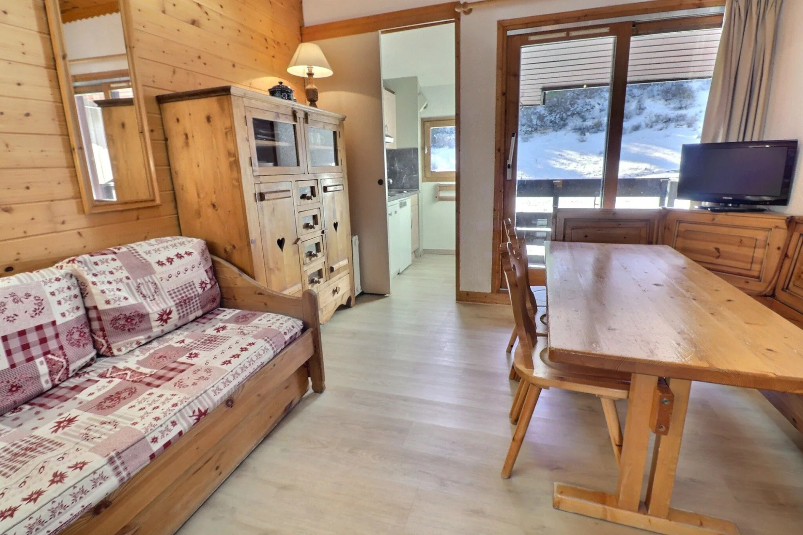 CROD153 / 2 rooms mezzanine / Méribel / Le Hameau
